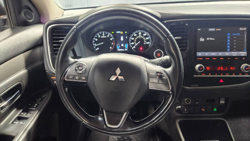 2020 Mitsubishi Outlander SEL