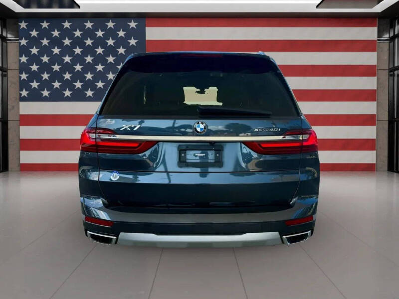 2022 BMW X7 xDrive40i