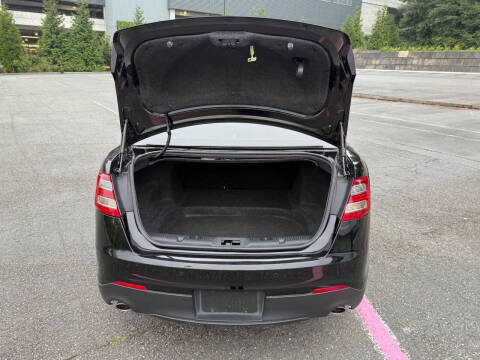 2018 Ford Taurus SEL