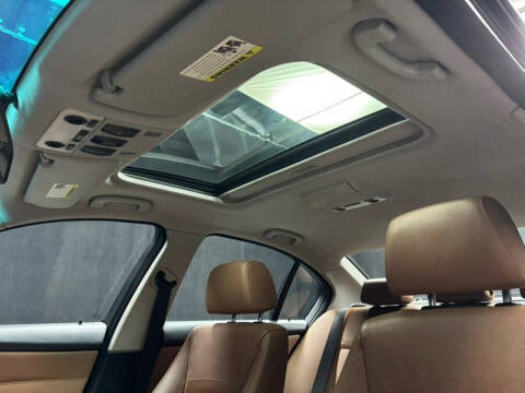 2010 BMW 3 Series 335i