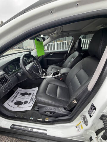 2016 Volvo XC70 T5 Premier