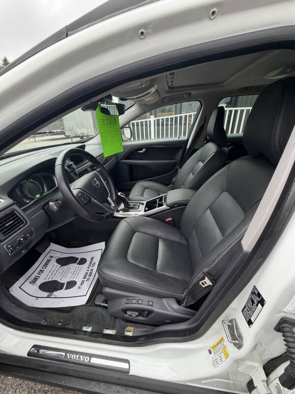 2016 Volvo XC70 T5 Premier