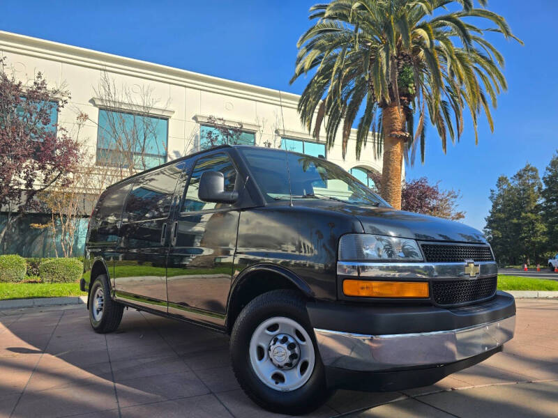2017 Chevrolet Express 2500