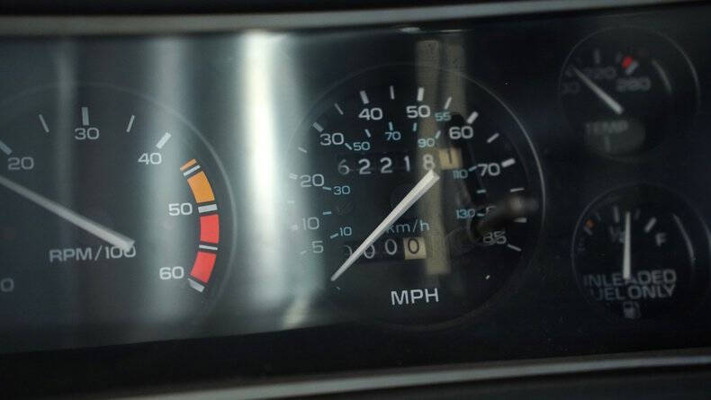 1984 Oldsmobile Cutlass Supreme