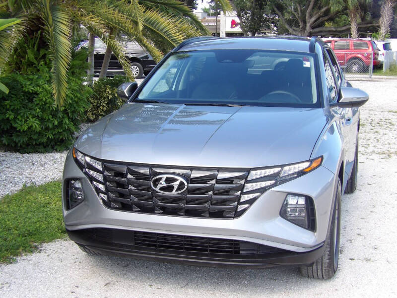 Used 2022 Hyundai Tucson SEL with VIN 5NMJB3AE2NH114700 for sale in Fort Myers, FL