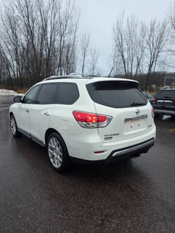 2013 Nissan Pathfinder Platinum