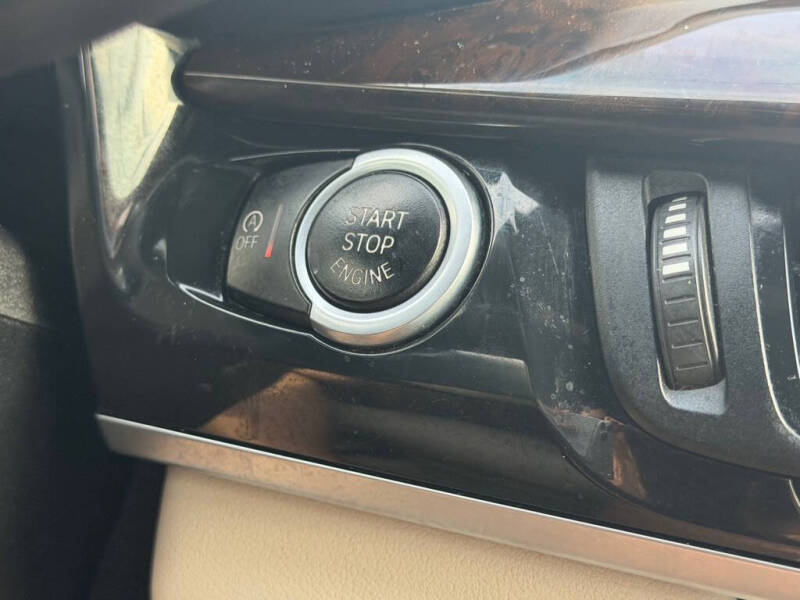 2015 BMW X5 xDrive50i