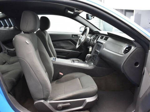 2014 Ford Mustang V6