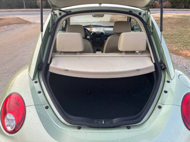 2006 Volkswagen New Beetle 2.5