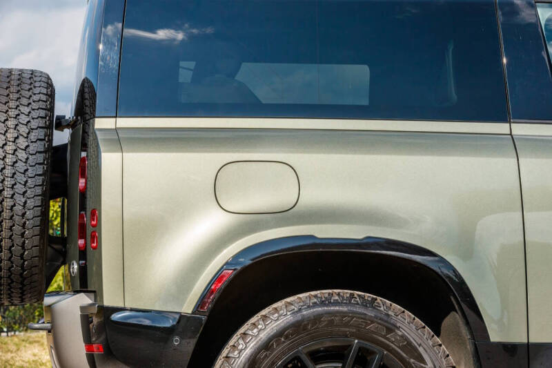 2021 Land Rover Defender 90 X-Dynamic S