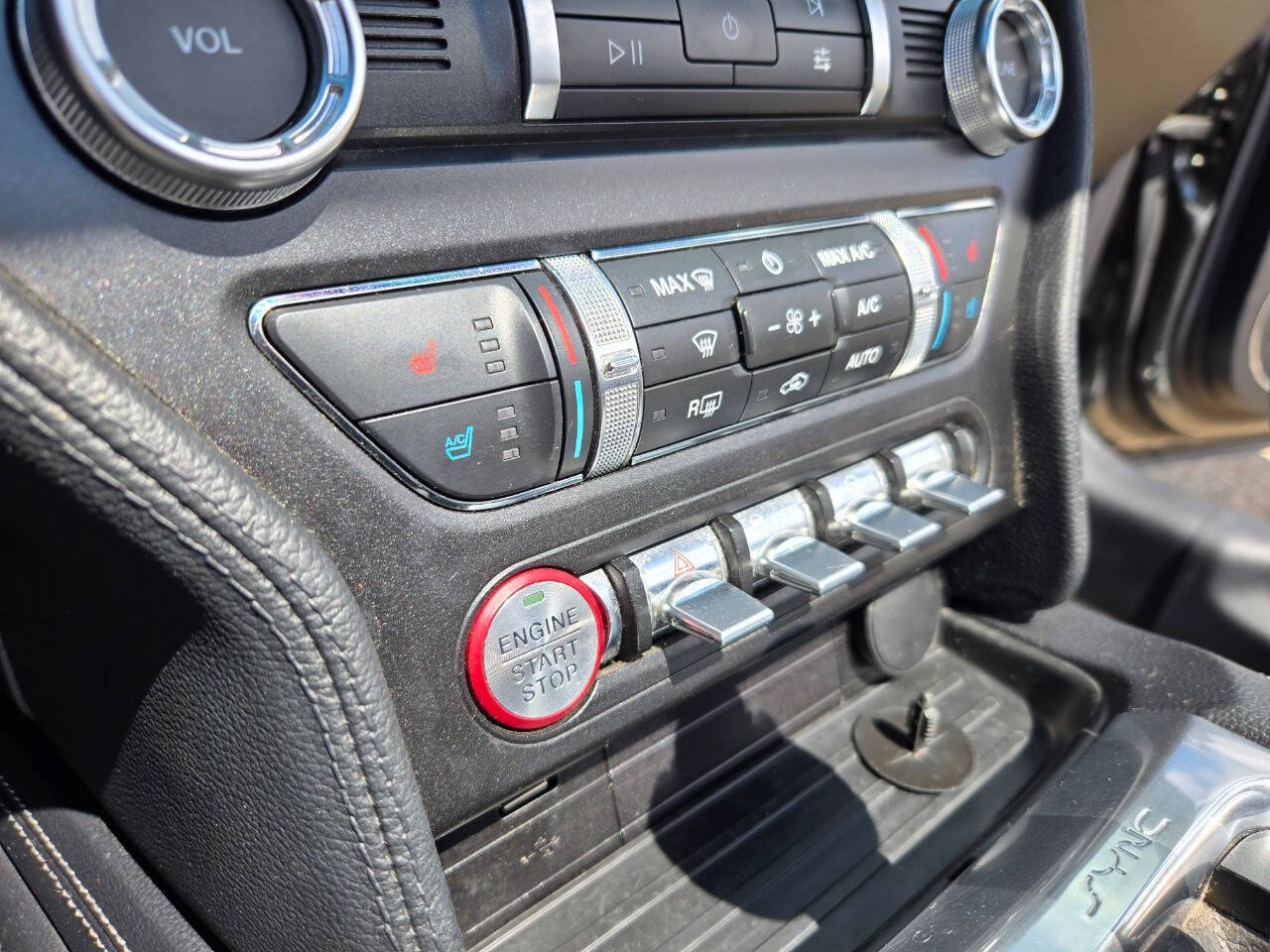 2019 Ford Mustang 138