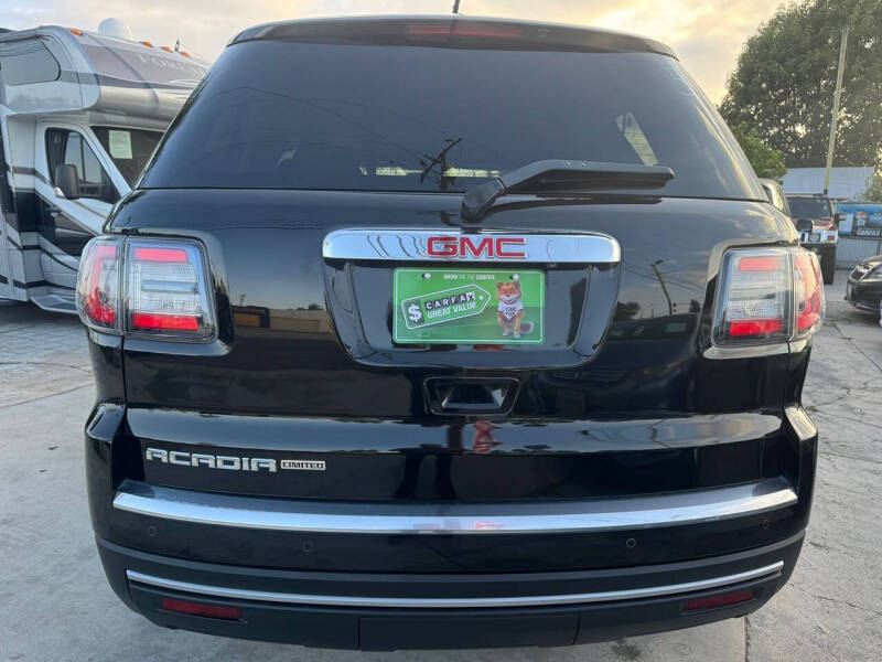 2017 GMC Acadia Limited