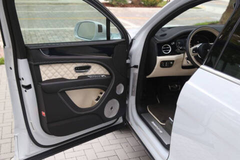 2021 Bentley Bentayga V8