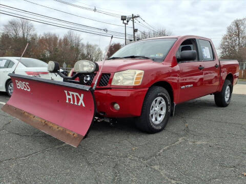 2005 Nissan Titan LE
