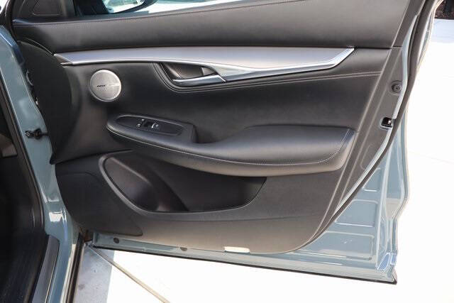 2023 Infiniti QX55 Essential