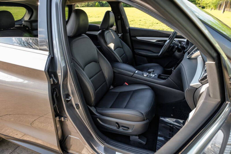 2019 Infiniti QX50 Luxe