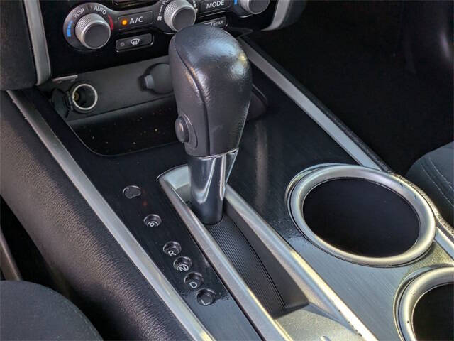 2013 Nissan Pathfinder SV