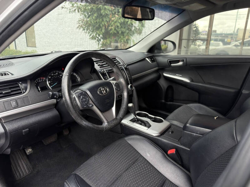 2012 Toyota Camry SE