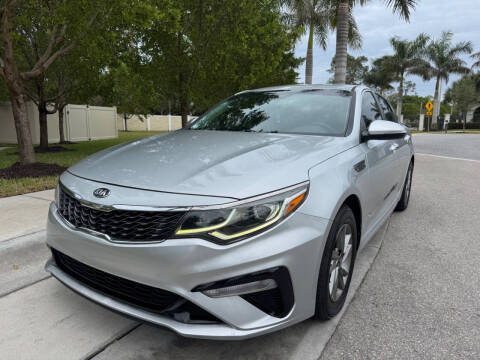 2019 Kia Optima LX