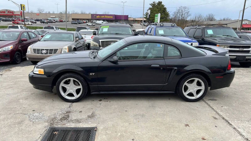 2000 Ford Mustang GT