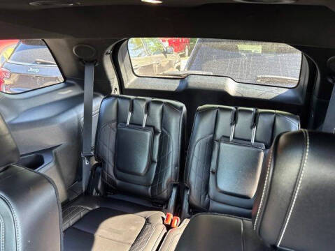 2019 Ford Explorer Platinum
