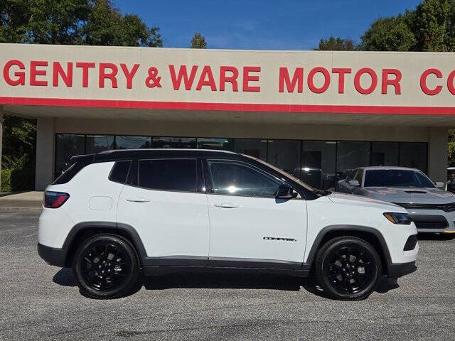 2022 Jeep Compass Altitude's photo