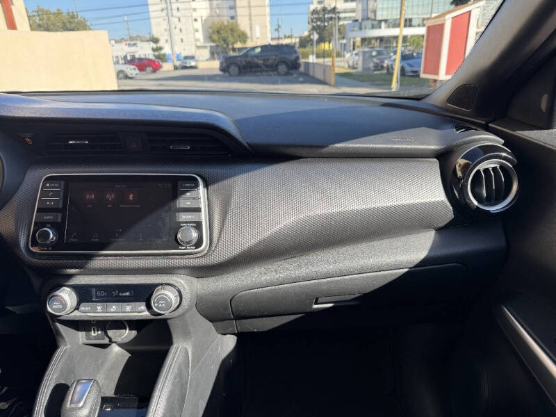 2018 Nissan Kicks SV