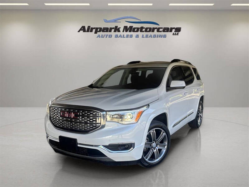 2017 GMC Acadia Denali