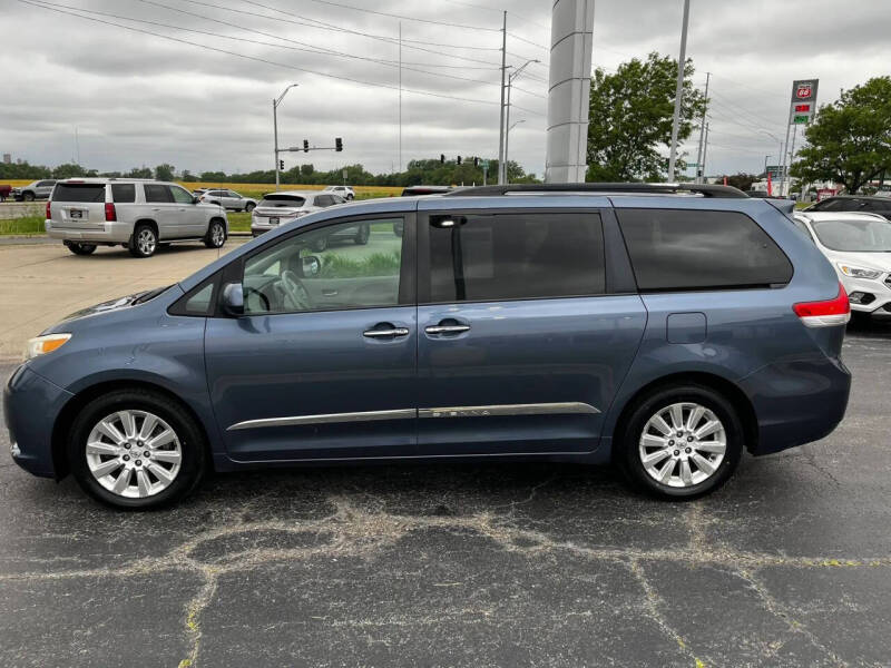 2013 Toyota Sienna