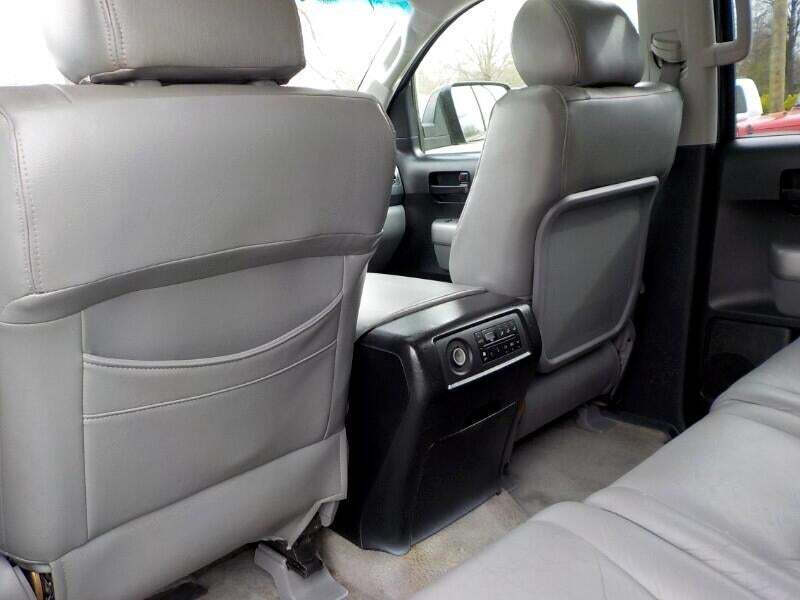 2008 Toyota Sequoia SR5