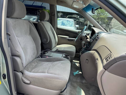 2008 Toyota Sienna