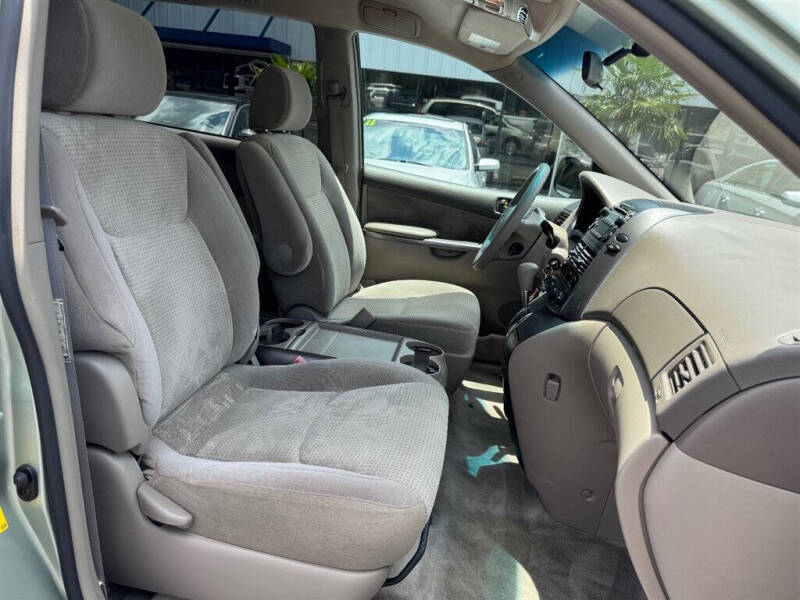 2008 Toyota Sienna