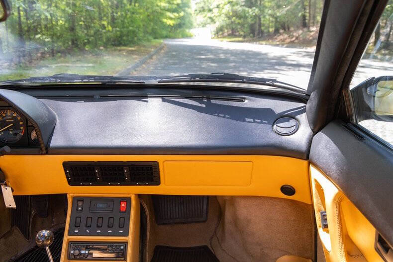 1989 Ferrari Mondial T