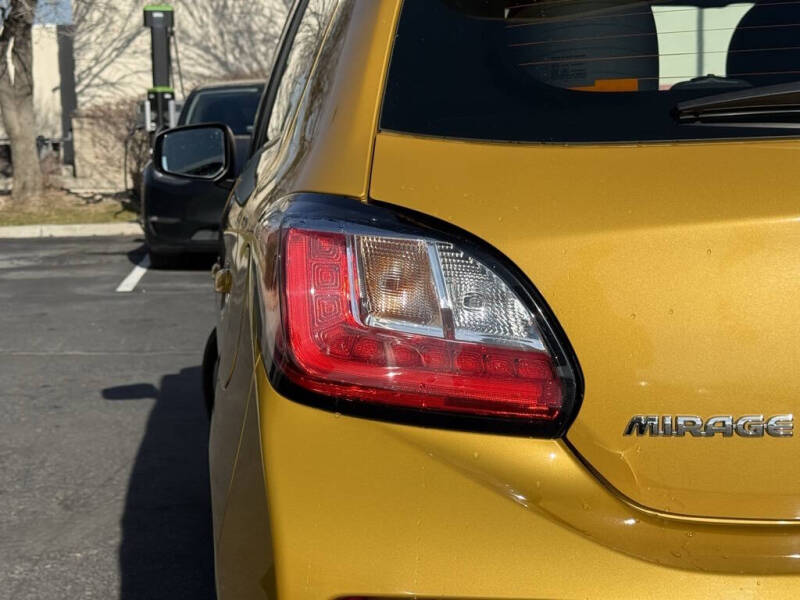 2024 Mitsubishi Mirage ES