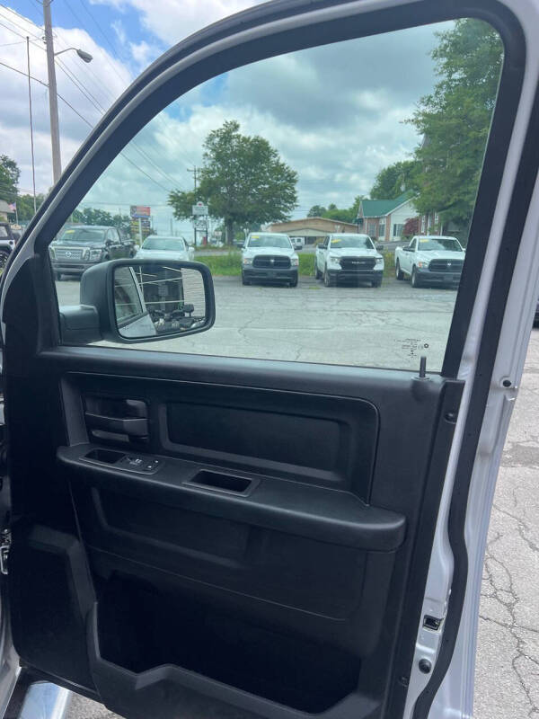 2018 RAM 1500 Express