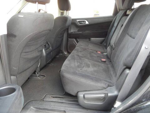 2013 Nissan Pathfinder S