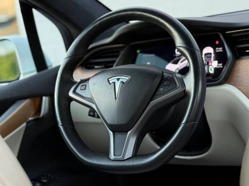 2020 Tesla Model X Performance