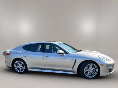2011 Porsche Panamera