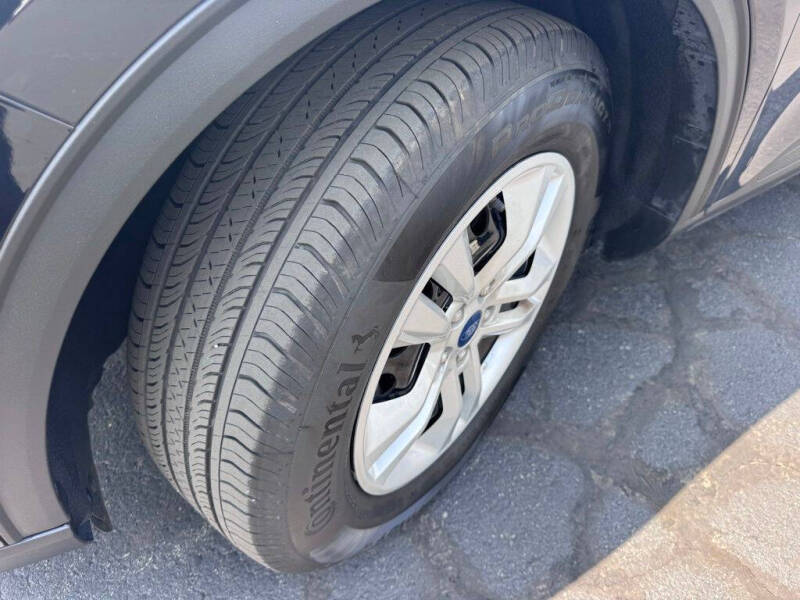 2024 Ford Escape