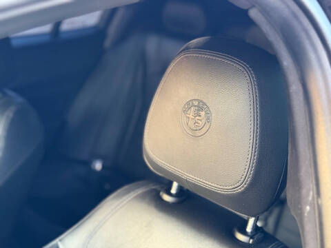 2023 Alfa Romeo Giulia Veloce