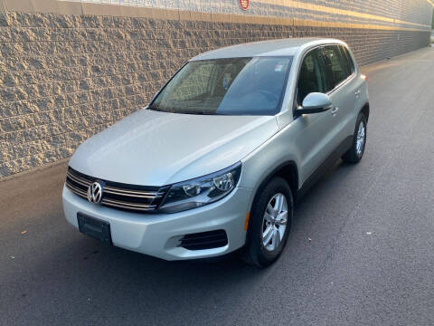 2014 Volkswagen Tiguan for sale at Kars Today in Addison IL