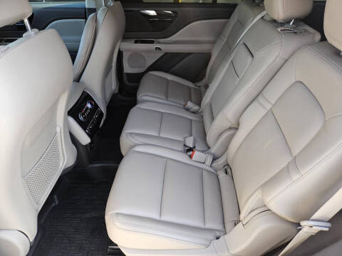 2022 Lincoln Aviator Standard