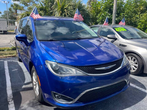 2019 Chrysler Pacifica Touring Plus