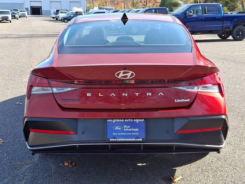 2024 Hyundai Elantra Limited