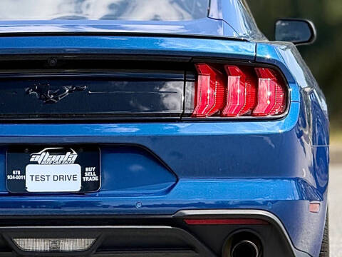 2022 Ford Mustang EcoBoost