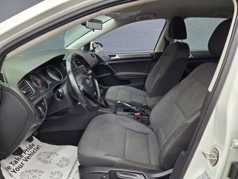 2018 Volkswagen Golf TSI S