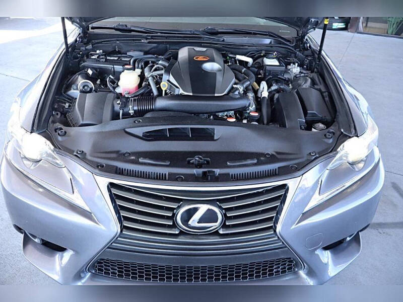 2016 Lexus IS 200t