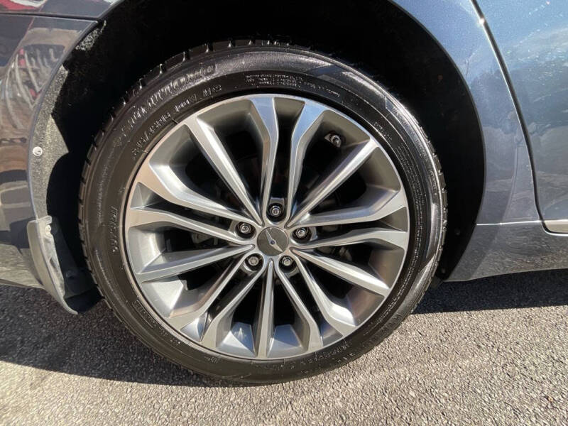 2015 Hyundai Genesis