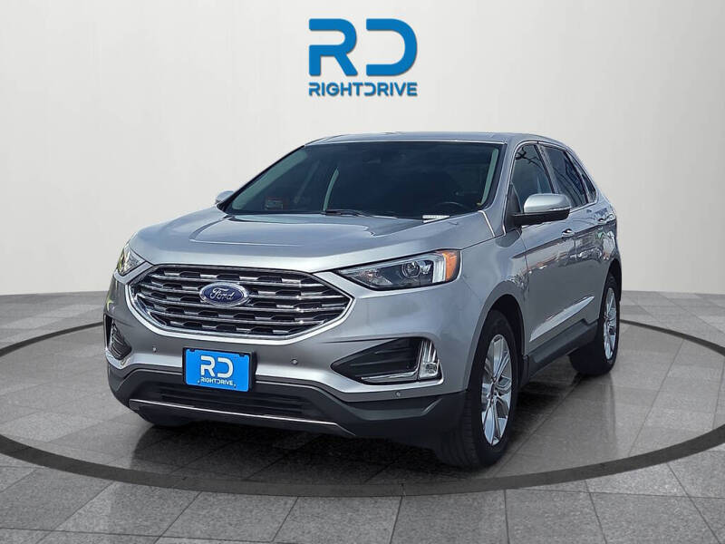 2023 Ford Edge Titanium