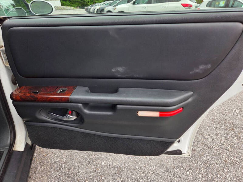 1999 Oldsmobile Aurora